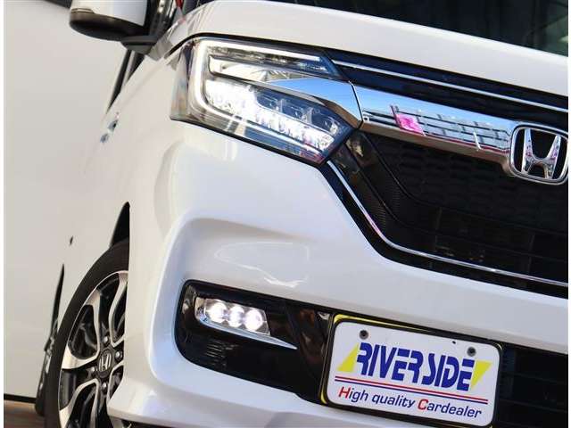 ホンダ Ｎ　ＢＯＸ カスタム ６６０ Ｇ Ｌ ホンダセンシング H30年 (関東) 99