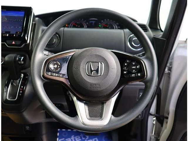 ホンダ Ｎ　ＢＯＸ カスタム ６６０ Ｇ Ｌ ホンダセンシング H30年 (関東) 99