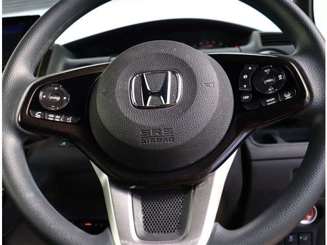 ホンダ Ｎ　ＢＯＸ カスタム ６６０ Ｇ Ｌ ホンダセンシング H30年 (関東) 99