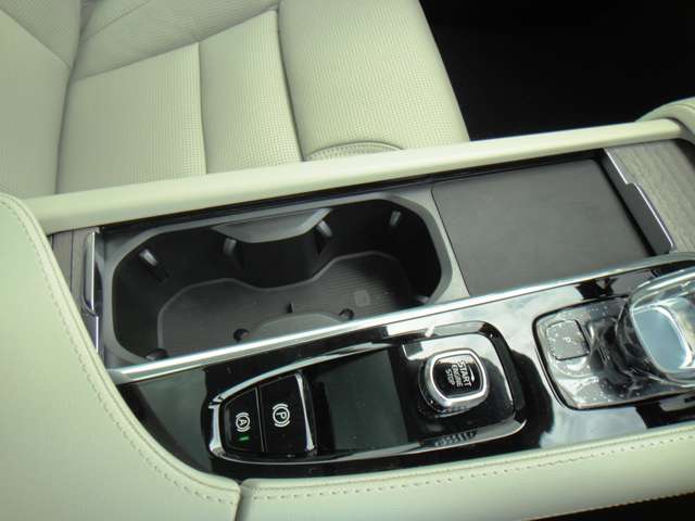 ボルボ Ｖ９０クロスカントリー アルティメット Ｂ５ ＡＷＤ ４ＷＤ R5年 (東北) 99