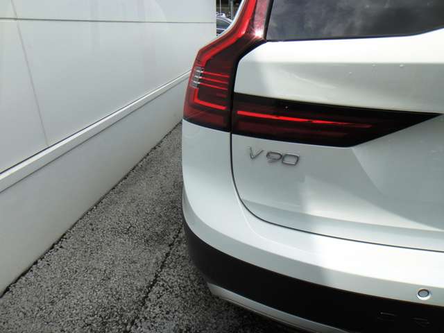 ボルボ Ｖ９０クロスカントリー アルティメット Ｂ５ ＡＷＤ ４ＷＤ R5年 (東北) 99