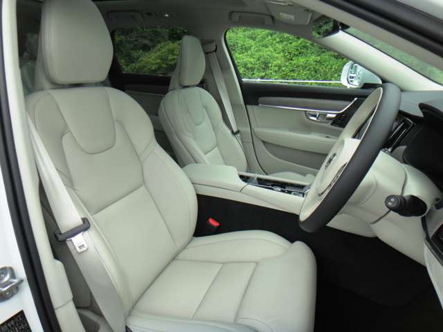 ボルボ Ｖ９０クロスカントリー アルティメット Ｂ５ ＡＷＤ ４ＷＤ R5年 (東北) 99