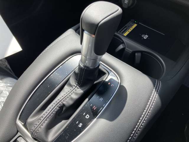 ホンダ ＺＲ−Ｖ １．５ Ｚ ４ＷＤ R6年 (東北) 99