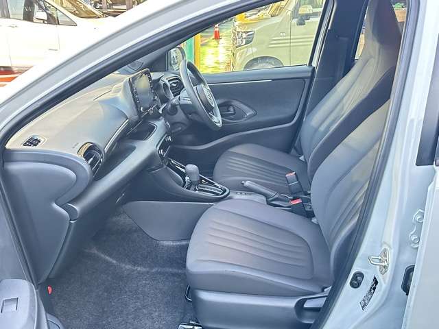 トヨタ ヤリス １．０ Ｘ R6年 (東海) 99