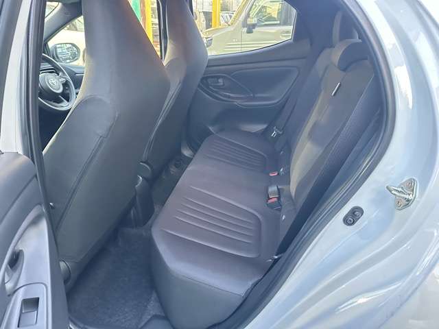 トヨタ ヤリス １．０ Ｘ R6年 (東海) 99