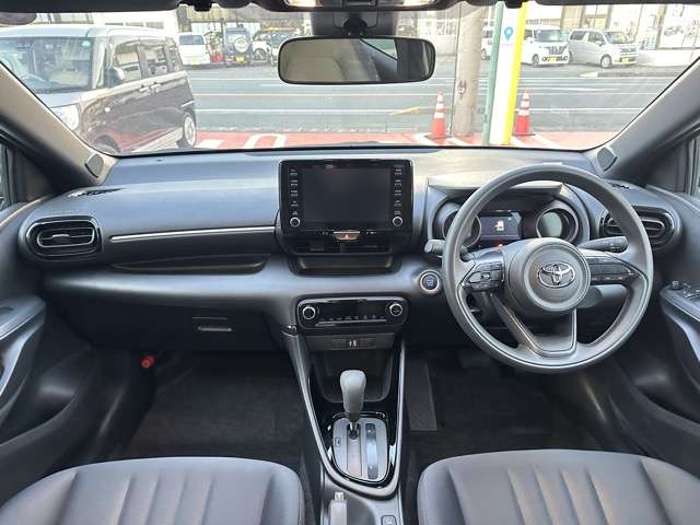 トヨタ ヤリス １．０ Ｘ R6年 (東海) 99