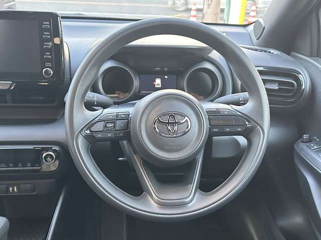 トヨタ ヤリス １．０ Ｘ R6年 (東海) 99