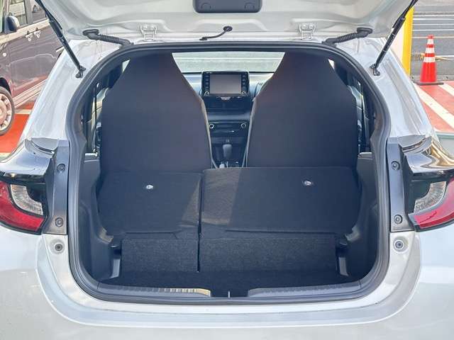 トヨタ ヤリス １．０ Ｘ R6年 (東海) 99