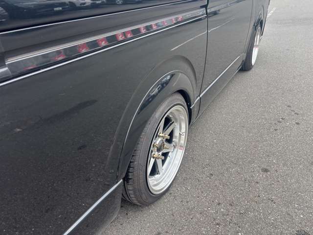 トヨタ ハイエースバン ２．７ スーパーＧＬ ダークプライム ワイド ミドルルーフ ロングボディ H27年 (中国) 99