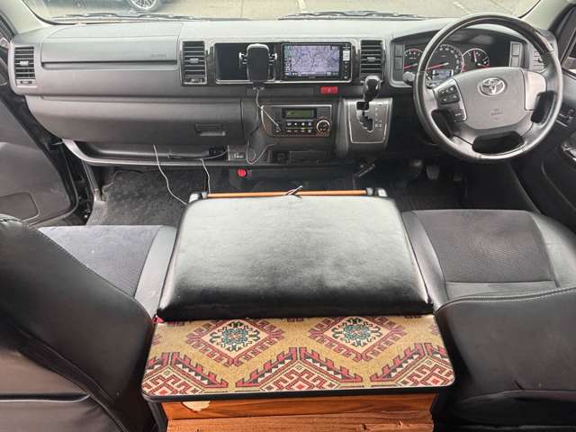 トヨタ ハイエースバン ２．７ スーパーＧＬ ダークプライム ワイド ミドルルーフ ロングボディ H27年 (中国) 99