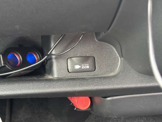 トヨタ ハイエースバン ２．７ スーパーＧＬ ダークプライム ワイド ミドルルーフ ロングボディ H27年 (中国) 99