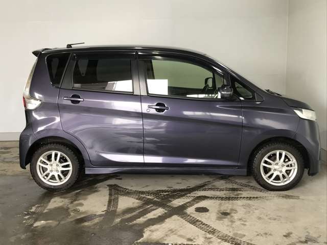 日産 デイズ ６６０ ハイウェイスターＧターボ ４ＷＤ H25年 (北海道) 99