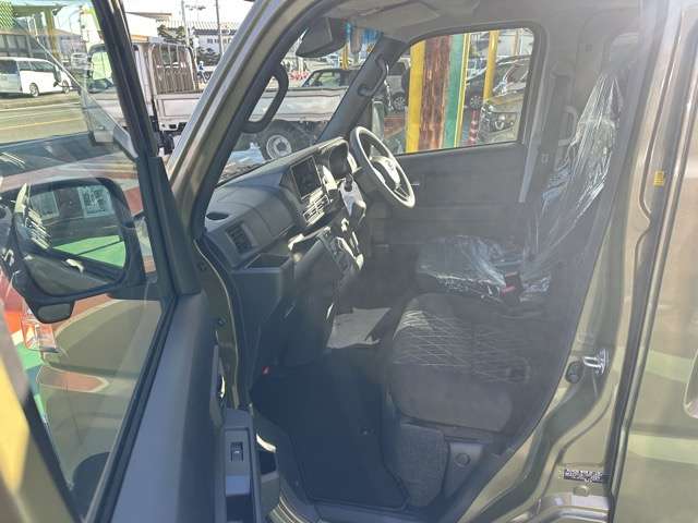 ダイハツ アトレーデッキバン ６６０ R5年 (東海) 99