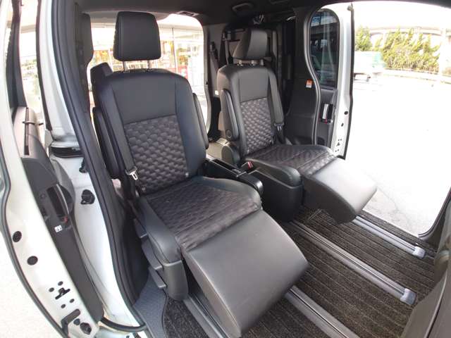 トヨタ ヴォクシー ２．０ Ｓ－Ｚ R5年 (中国) 99