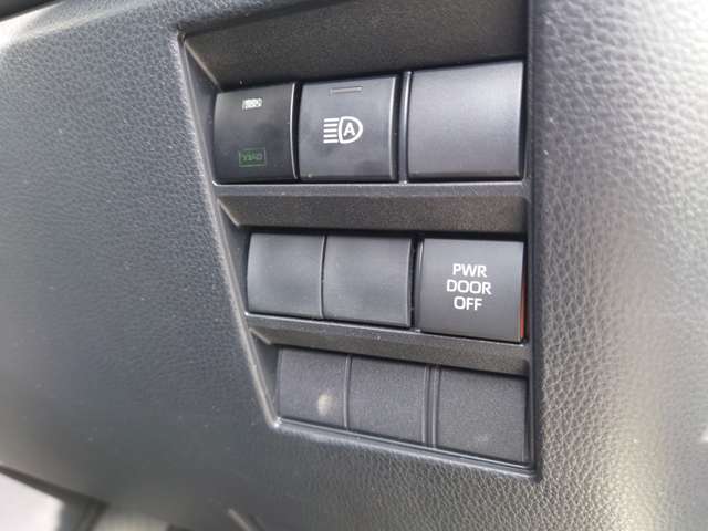 トヨタ ヴォクシー ２．０ Ｓ－Ｚ R5年 (中国) 99