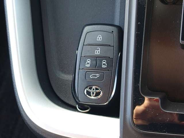 トヨタ ヴォクシー ２．０ Ｓ－Ｚ R5年 (中国) 99