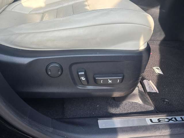 レクサス ＲＸ４５０ｈ ４５０Ｈ Ｆスポーツ ４ＷＤ H28年 (中国) 99