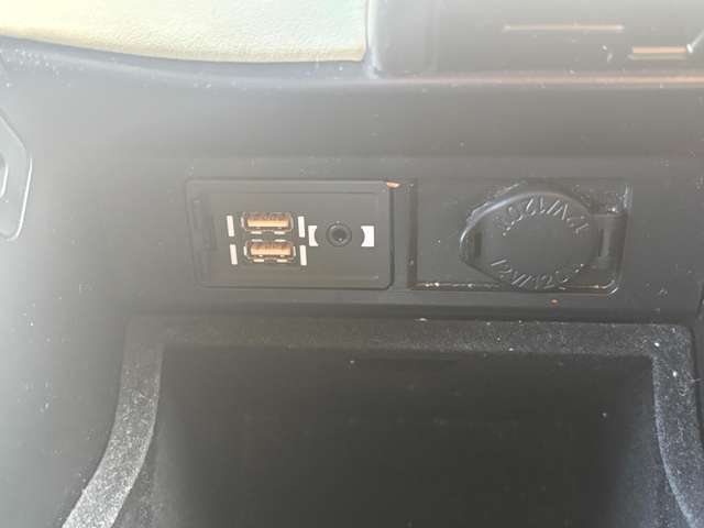 レクサス ＲＸ４５０ｈ ４５０Ｈ Ｆスポーツ ４ＷＤ H28年 (中国) 99