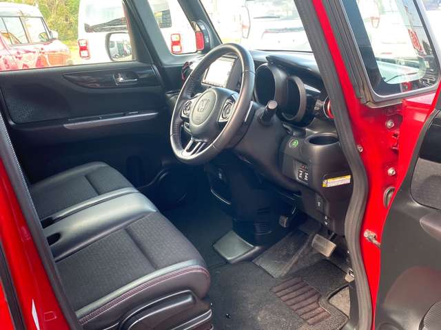 ホンダ Ｎ　ＢＯＸ ６６０ カスタムＧ ターボ Ｌパッケージ H27年 (九州・沖縄) 99