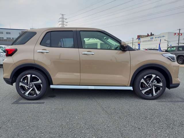 トヨタ ライズ　ハイブリッド ハイブリッド １．２ Ｚ R7年 (九州・沖縄) 99