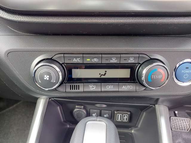 トヨタ ライズ　ハイブリッド ハイブリッド １．２ Ｚ R7年 (九州・沖縄) 99