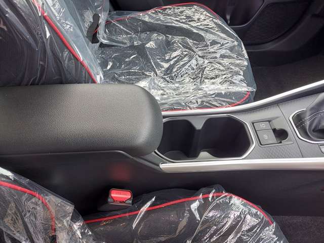 トヨタ ライズ　ハイブリッド ハイブリッド １．２ Ｚ R7年 (九州・沖縄) 99