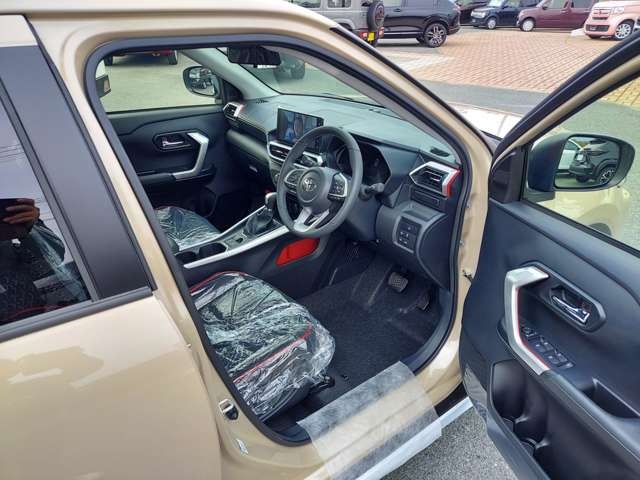 トヨタ ライズ　ハイブリッド ハイブリッド １．２ Ｚ R7年 (九州・沖縄) 99