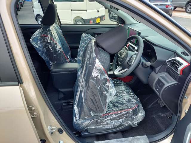 トヨタ ライズ　ハイブリッド ハイブリッド １．２ Ｚ R7年 (九州・沖縄) 99