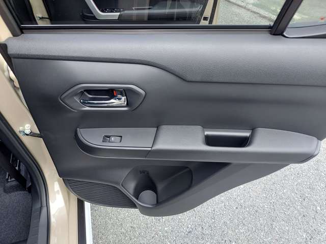 トヨタ ライズ　ハイブリッド ハイブリッド １．２ Ｚ R7年 (九州・沖縄) 99