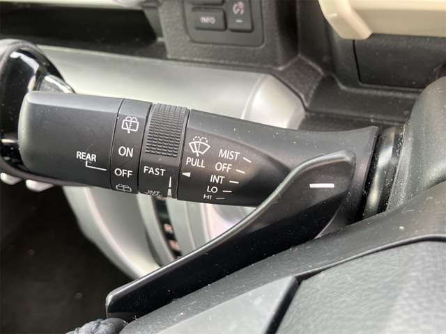 スズキ クロスビー １．０ ハイブリッド ＭＺ R1年 (東海) 99