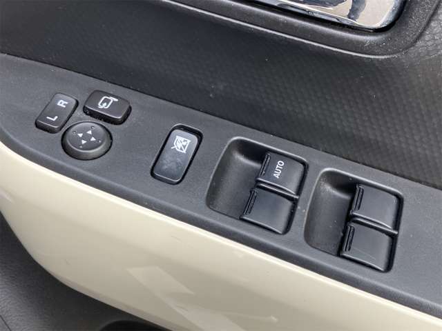 スズキ クロスビー １．０ ハイブリッド ＭＺ R1年 (東海) 99