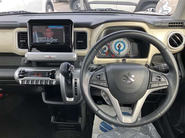 スズキ クロスビー １．０ ハイブリッド ＭＺ R1年 (東海) 99