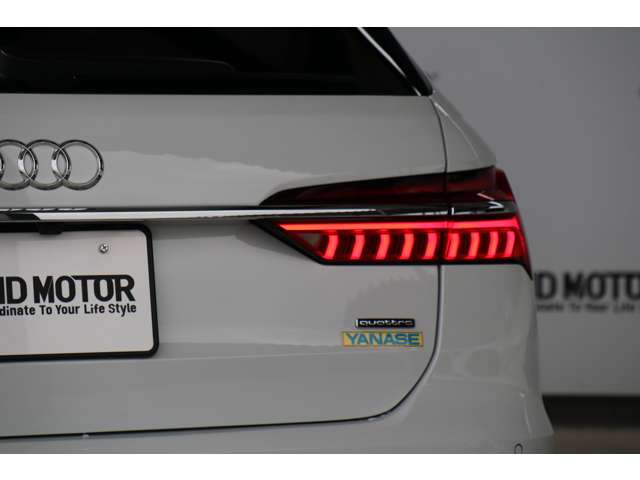 アウディ Ａ６　アバント ４０ ＴＤＩ クワトロ スポーツ ディーゼルターボ ４ＷＤ R2年 (近畿) 99