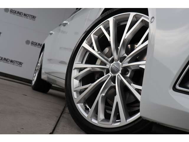 アウディ Ａ６　アバント ４０ ＴＤＩ クワトロ スポーツ ディーゼルターボ ４ＷＤ R2年 (近畿) 99