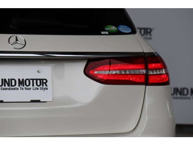 メルセデスベンツ Ｅクラスワゴン Ｅ２００ アバンギャルド スポーツ H29年 (近畿) 99