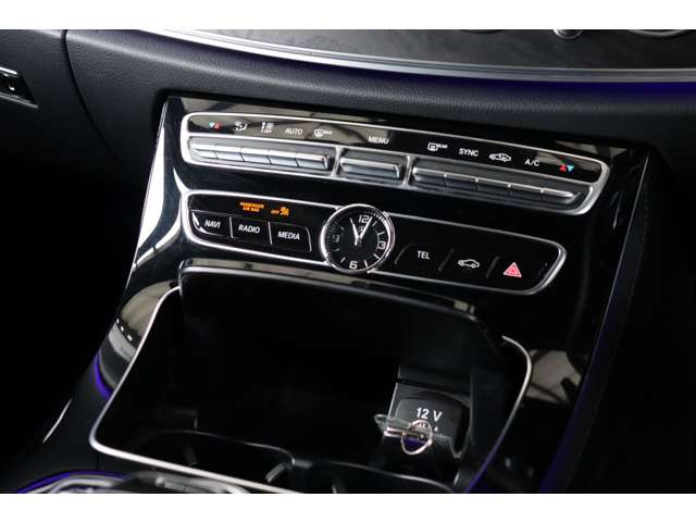 メルセデスベンツ Ｅクラスワゴン Ｅ２００ アバンギャルド スポーツ H29年 (近畿) 99