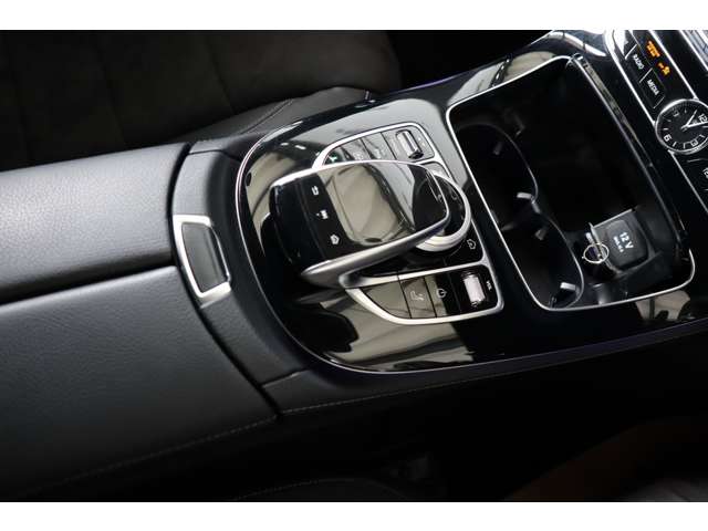 メルセデスベンツ Ｅクラスワゴン Ｅ２００ アバンギャルド スポーツ H29年 (近畿) 99