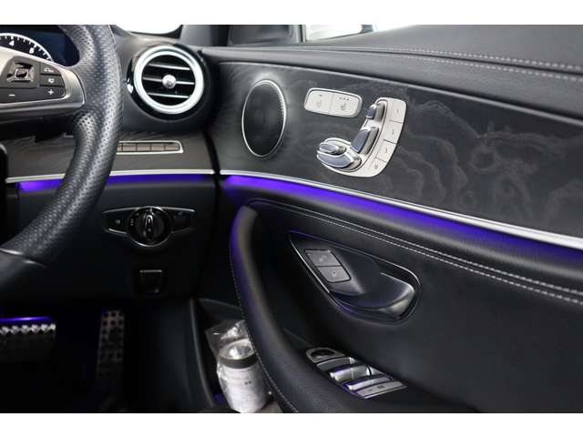 メルセデスベンツ Ｅクラスワゴン Ｅ２００ アバンギャルド スポーツ H29年 (近畿) 99