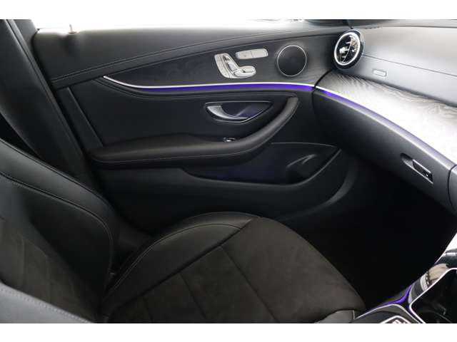 メルセデスベンツ Ｅクラスワゴン Ｅ２００ アバンギャルド スポーツ H29年 (近畿) 99