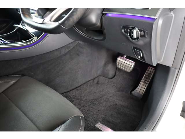 メルセデスベンツ Ｅクラスワゴン Ｅ２００ アバンギャルド スポーツ H29年 (近畿) 99