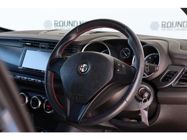 アルファロメオ ジュリエッタ スポルティーバ H25年 (近畿) 99