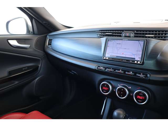 アルファロメオ ジュリエッタ スポルティーバ H25年 (近畿) 99