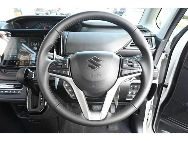 スズキ ソリオ １．２ バンディット ハイブリッド ＳＶ R4年 (近畿) 99