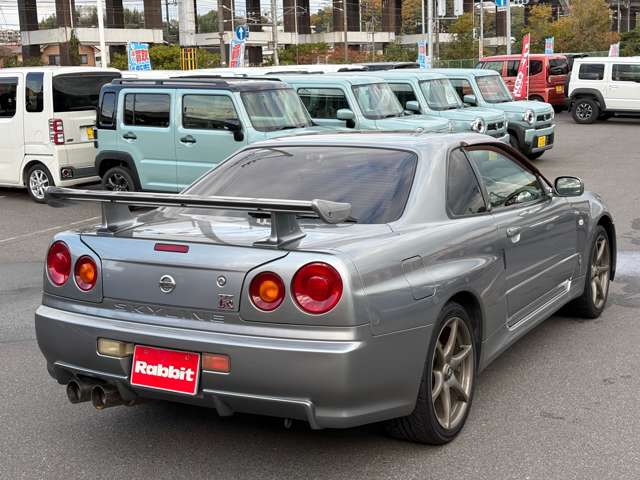 日産 スカイラインＧＴ−Ｒ ２．６ ４ＷＤ H13年 (中国) 99
