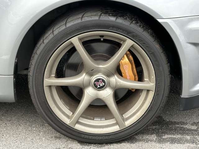 日産 スカイラインＧＴ−Ｒ ２．６ ４ＷＤ H13年 (中国) 99