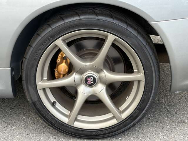 日産 スカイラインＧＴ−Ｒ ２．６ ４ＷＤ H13年 (中国) 99