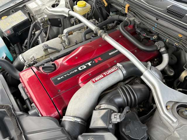 日産 スカイラインＧＴ−Ｒ ２．６ ４ＷＤ H13年 (中国) 99