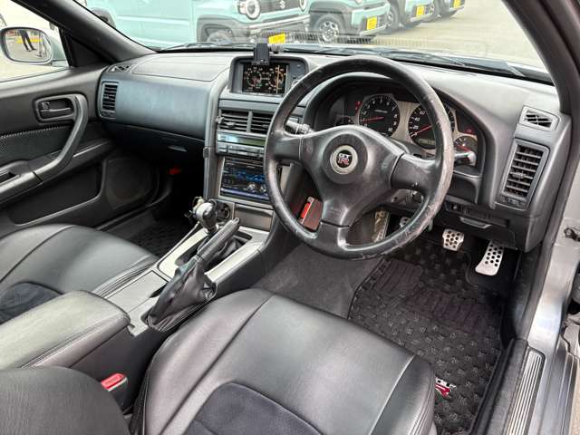 日産 スカイラインＧＴ−Ｒ ２．６ ４ＷＤ H13年 (中国) 99