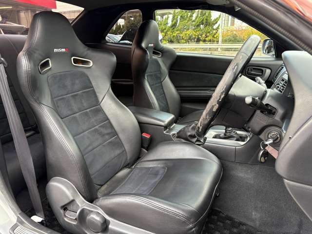 日産 スカイラインＧＴ−Ｒ ２．６ ４ＷＤ H13年 (中国) 99