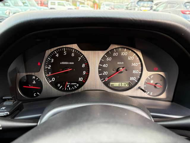 日産 スカイラインＧＴ−Ｒ ２．６ ４ＷＤ H13年 (中国) 99